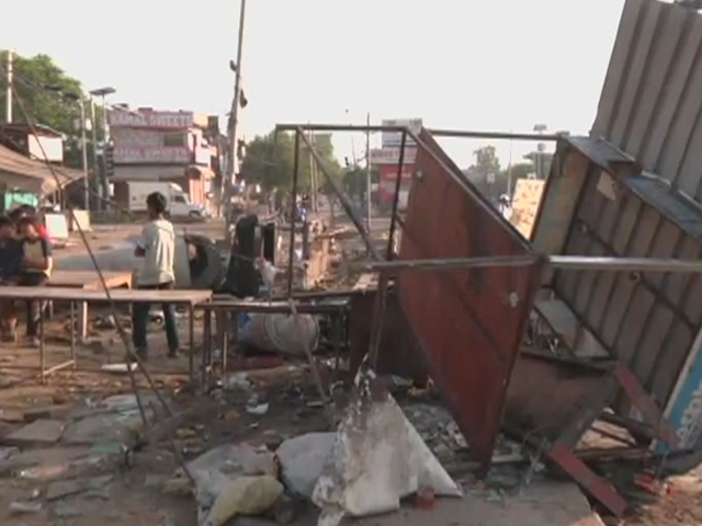 नूंह में हिंसा के बाद सोहना में भी तोड़फोड़ और आगजनी, देखिए सौरभ शुक्ला की ग्राउंड रिपोर्ट