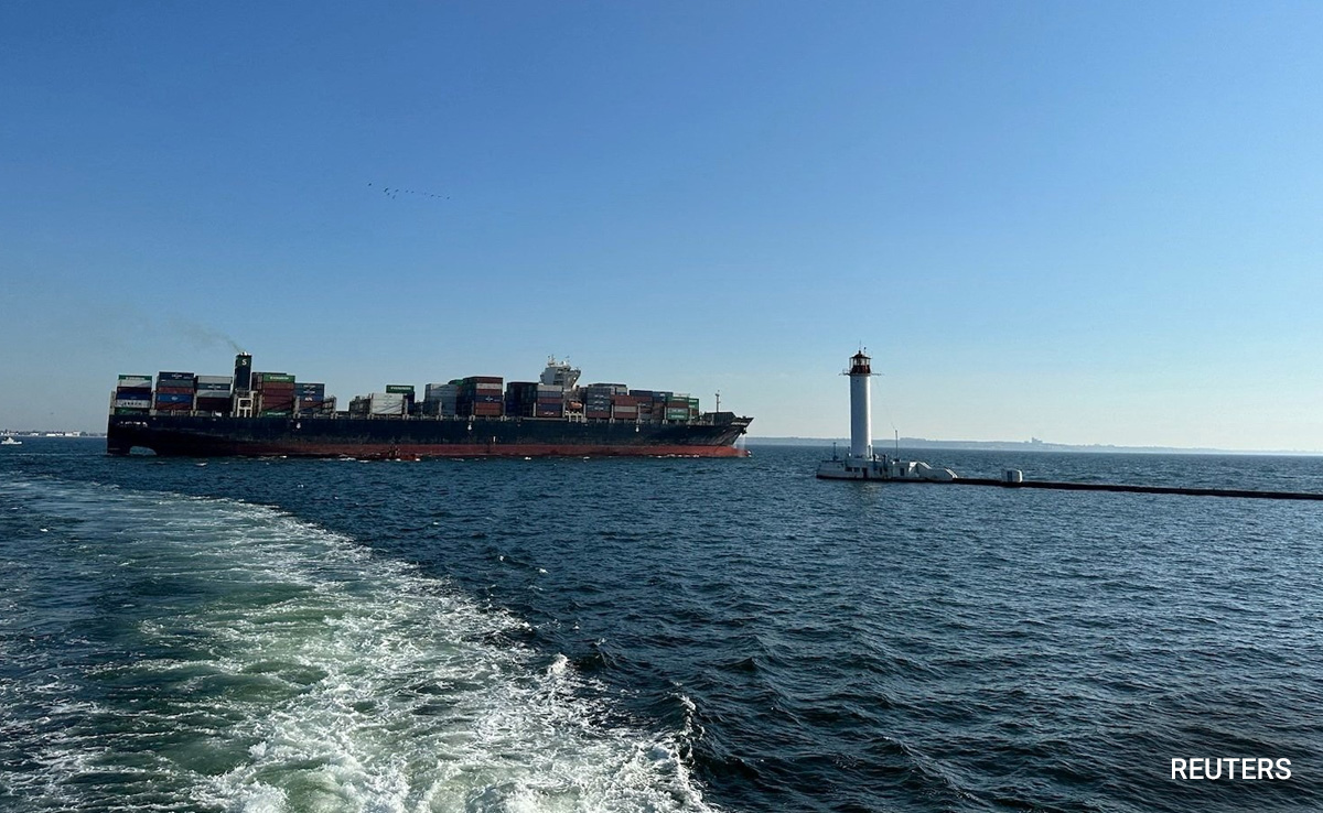 Cargo Ship Leaves Ukraine Port Despite Russia's Threat Of Attack