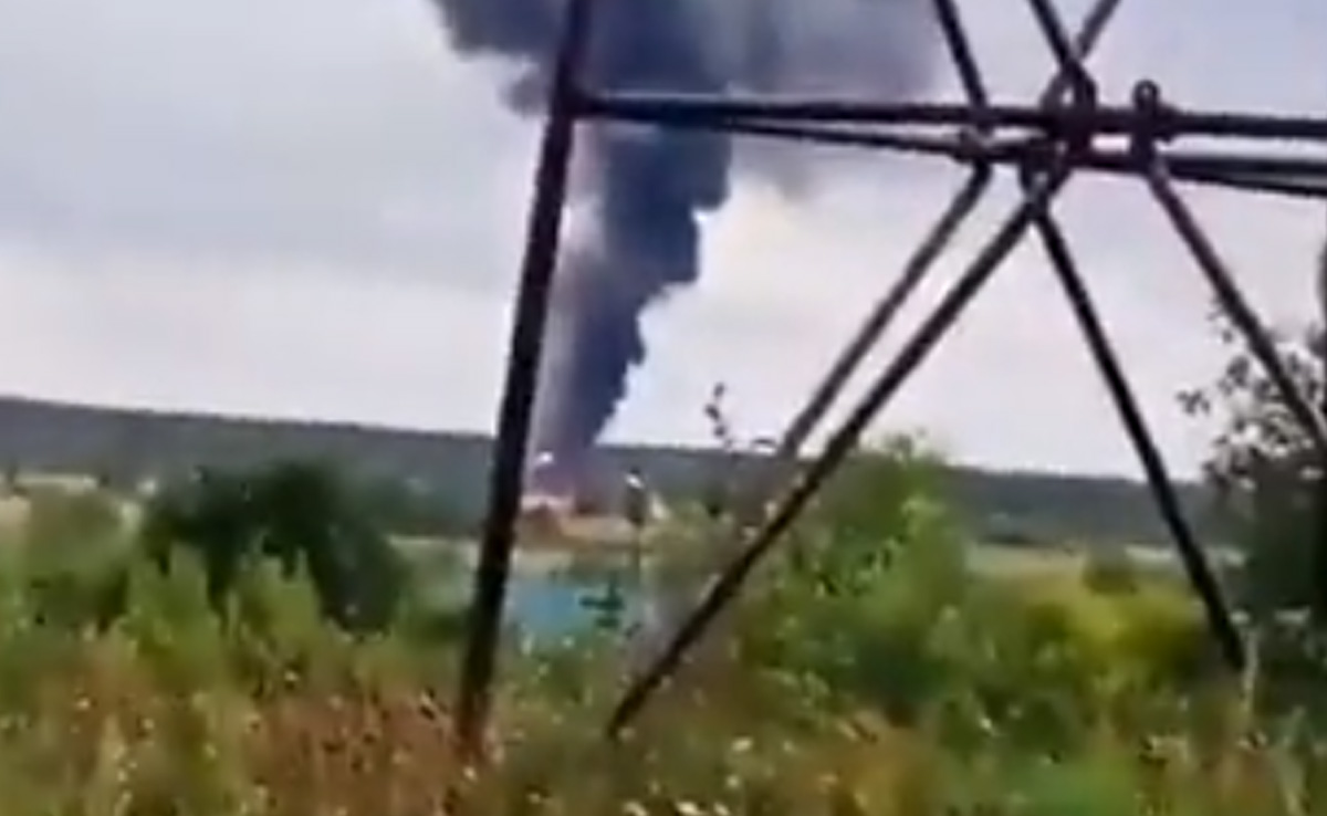Russian Authorities Recover 10 Bodies, Flight Recorders From Wagner Crash