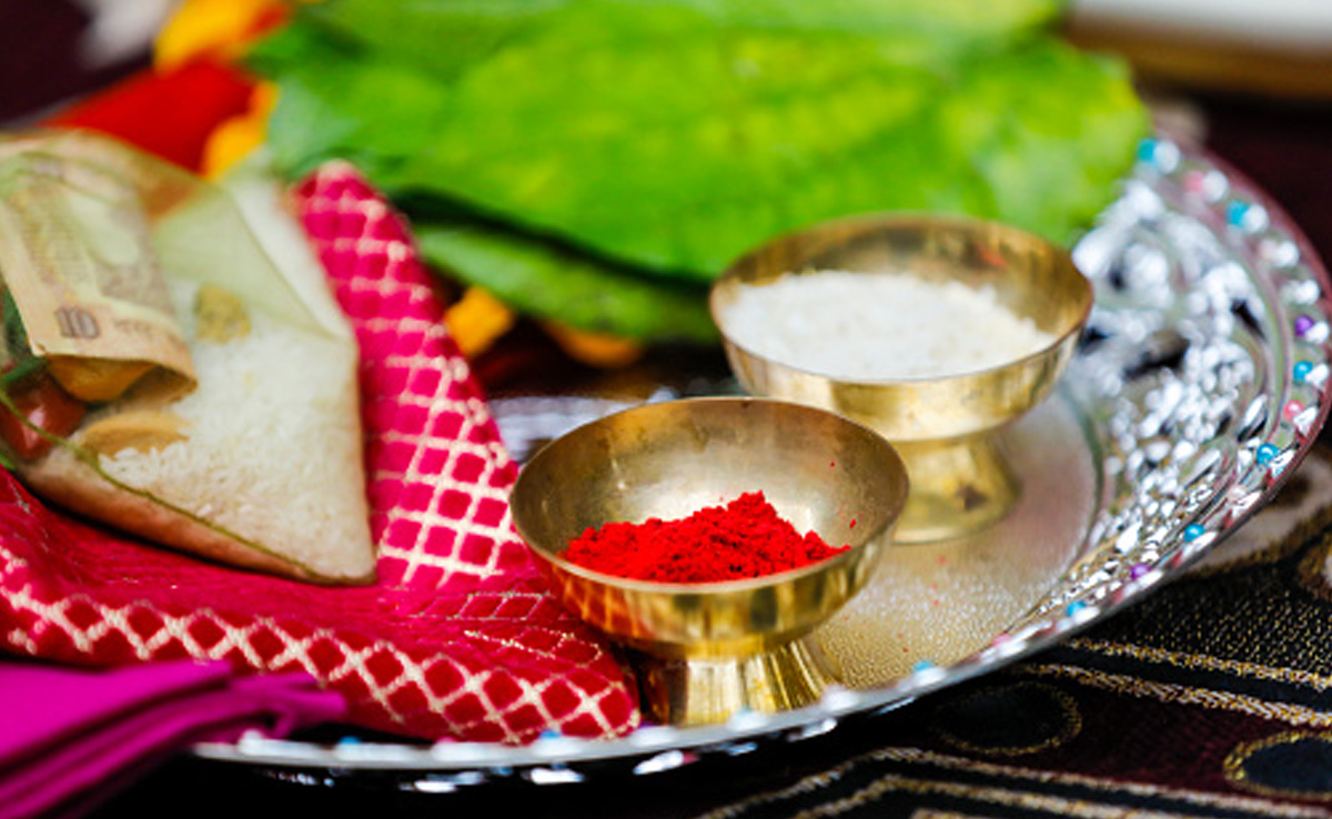 Hariyali Teej 2023: हरियाली तीज के लिए ऐसे सजाएं पूजा की थाली, नोट कर लें पूजन सामग्री की पूरी लिस्ट