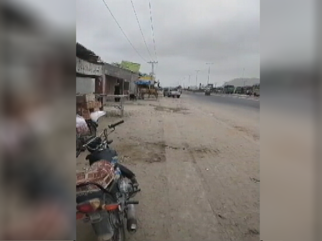 पाकिस्तान के बलूचिस्तान के ग्वादर में चीन के इंजीनियरों को लेकर जा रहे काफिले पर हमला