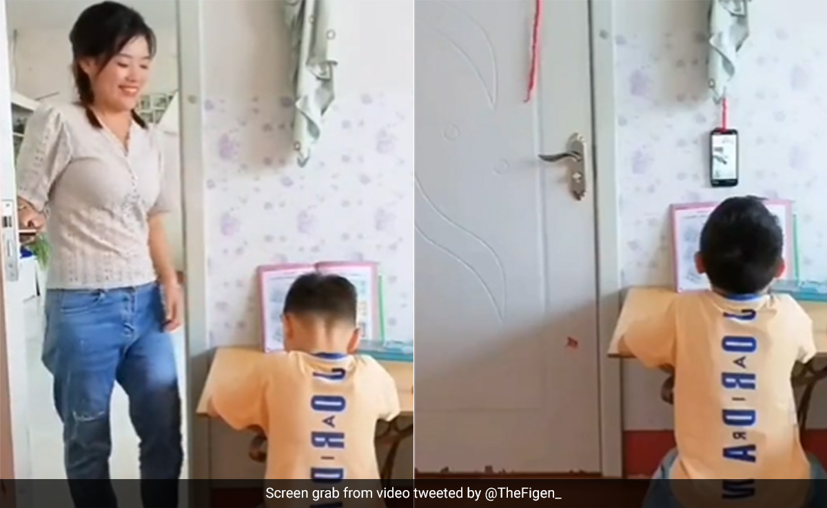 पढ़ाई करते समय मोबाइल छिपाने के लिए बच्चे ने किया धांसू जुगाड़, मां भी खा गई धोखा, लोग बोले- स्मार्ट बॉय