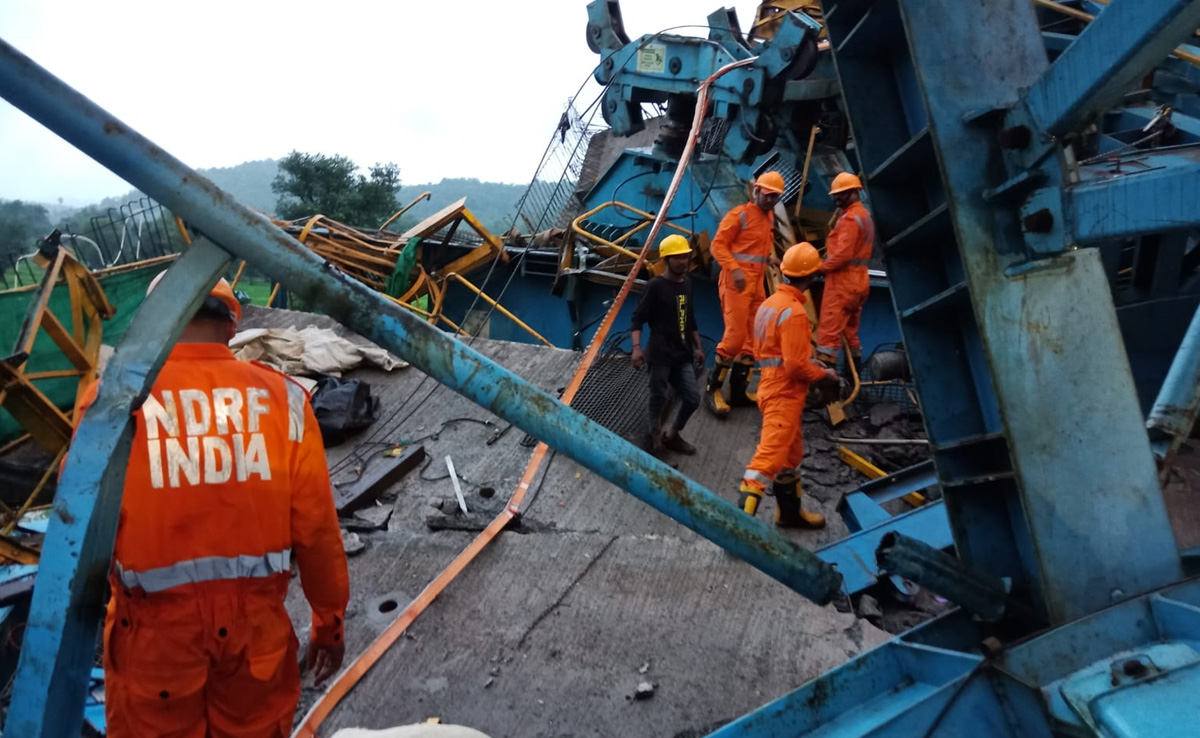 "Big Spark" Preceded Maharashtra Crane Accident That Killed 20, Say Cops