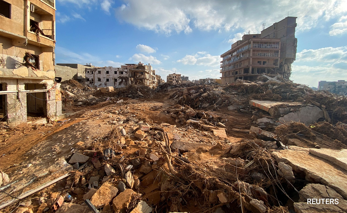 In Flood Aftermath, Libyans Weigh Water Shortages Against Landmine Risk