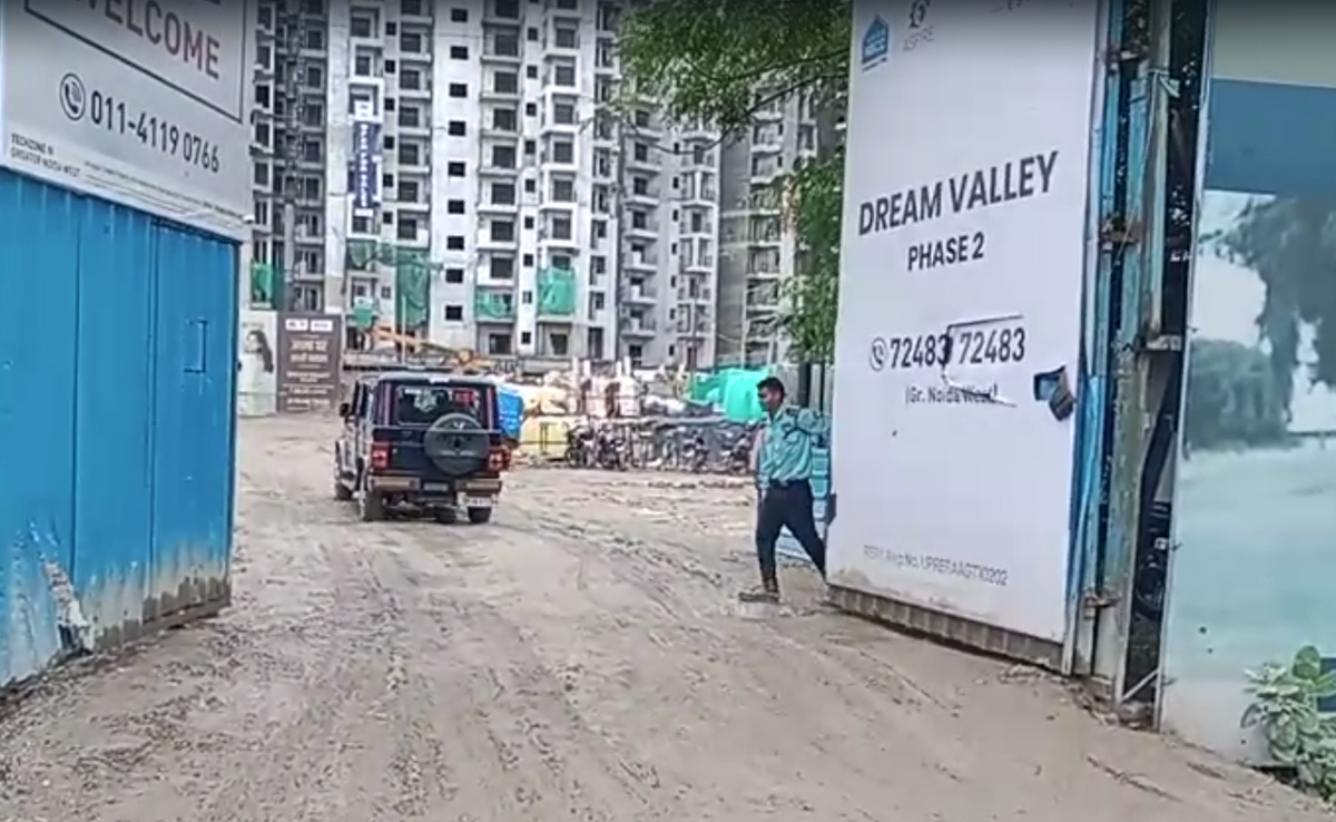8 Dead In Lift Crash At Noida Building, Construction Firm Manager Arrested