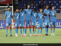 Asian Games 2023: भारतीय फुटबॉल टीम आज करेगी अपना अभियान शुरु, कहां देख सकते हैं लाइव, क्या है पूरा शेड्यूल Asian Games 2023: भारतीय फुटबॉल टीम आज करेगी अपना अभियान शुरु, कहां देख सकते हैं लाइव, क्या है पूरा शेड्यूल