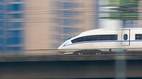 दिल्ली से लखनऊ 2 घंटे में! बुलेट ट्रेन से यूपी का सफर होगा सुपरफास्ट