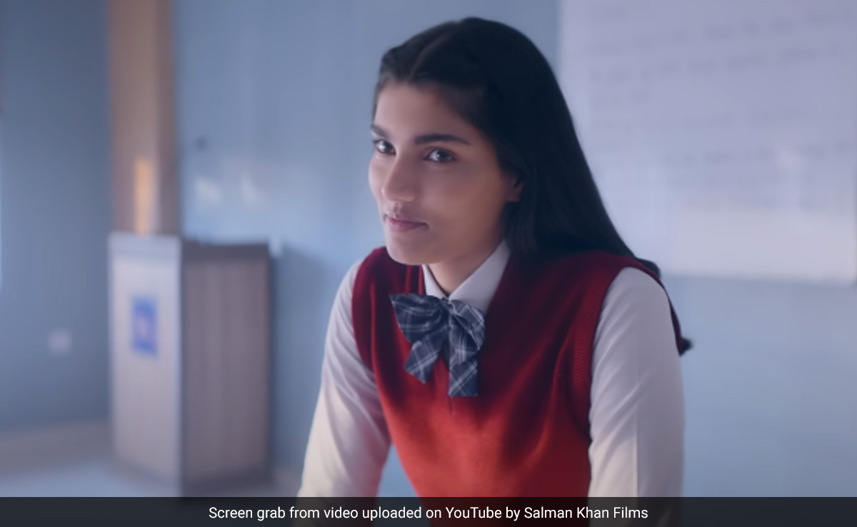 <i>Farrey</i>: Salman Khan Shares Teaser Of Niece Alizeh Agnihotri's Debut Film