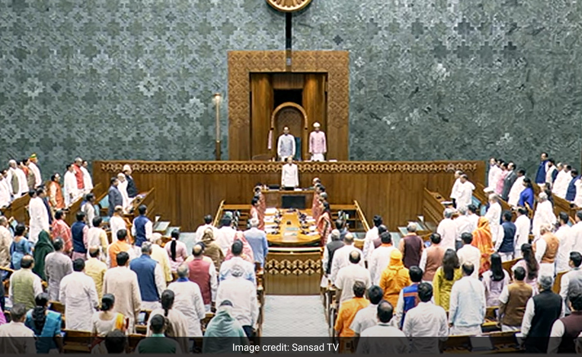 Parliament session live Updates: शीतकालीन सत्र का आज 11 वां दिन,  सरकार पेश करेगी एटॉमिक एनर्जी बिल