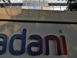 अगले 2-3 साल में आ सकता है Adani एयरपोर्ट होल्डिंग्स का IPO अगले 2-3 साल में आ सकता है Adani एयरपोर्ट होल्डिंग्स का IPO