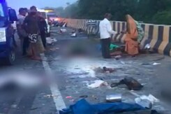 Truck Runs Over 11 People Waiting On Rajasthan Highway After Bus Breakdown Truck Runs Over 11 People Waiting On Rajasthan Highway After Bus Breakdown