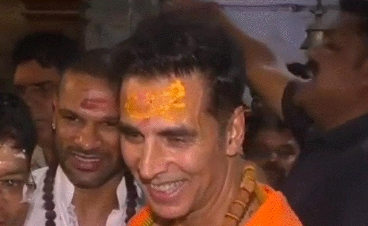 उज्जैन : अक्षय कुमार ने अपने Birthday पर महाकाल बाबा का लिया आशीर्वाद, शिखर धवन भी रहे साथ