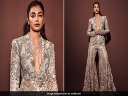Pooja Hegde's Embellished Anamika Khanna Pantsuit <i>Sharara</i> Is Perfect For The Bridal Boss Babe Pooja Hegde's Embellished Anamika Khanna Pantsuit <i>Sharara</i> Is Perfect For The Bridal Boss Babe
