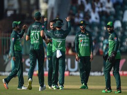 Pakistan vs Sri Lanka Live Streaming: कब और कहां होगा मैच का लाइव टेलीकास्ट, दोनों टीमों की संभावित XI, जानें कौन साबित हो सकता है 'एक्स' फैक्टर Pakistan vs Sri Lanka Live Streaming: कब और कहां होगा मैच का लाइव टेलीकास्ट, दोनों टीमों की संभावित XI, जानें कौन साबित हो सकता है 'एक्स' फैक्टर
