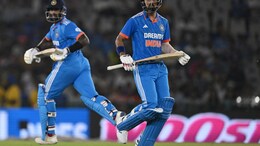 India vs Australia 1st ODI 2023:  भारत ने ऑस्ट्रेलिया को 5 विकेट से हराया, 27 साल बाद मोहाली में हुआ ऐसा