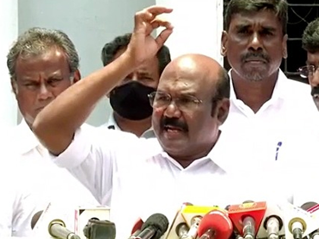 तमिलनाडु में  AIADMK ने बीजेपी गठबंधन से अलग होने का किया ऐलान