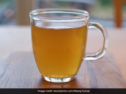 चेहरे को बेदाग और ग्लोइंग बनाने के लिए रोज सुबह काली पेट पिएं इस काले मसाले का पानी, 7 दिनों में दिखेगा गजब का निखार चेहरे को बेदाग और ग्लोइंग बनाने के लिए रोज सुबह काली पेट पिएं इस काले मसाले का पानी, 7 दिनों में दिखेगा गजब का निखार