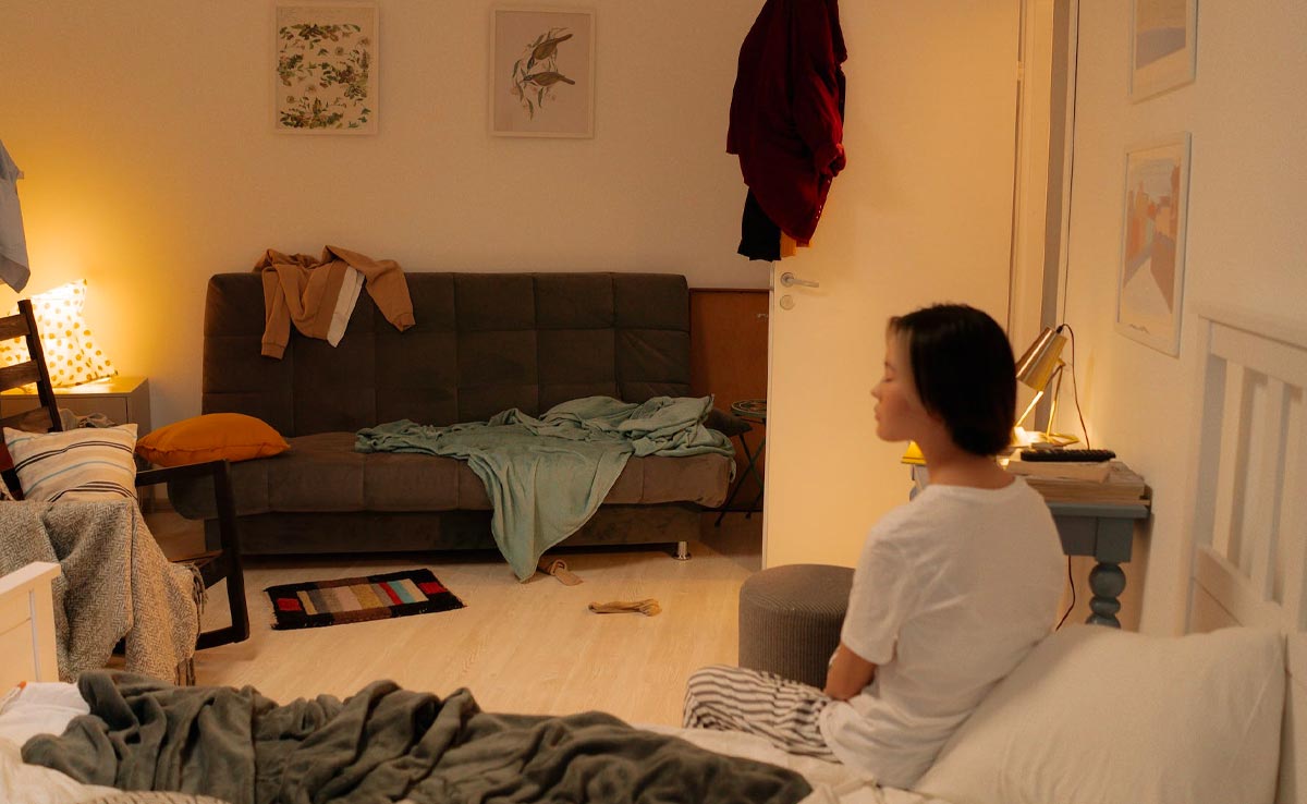 Is Your Messy House Making You Feel More Anxious? Here's How Your Home Can Affect Your Mental Heath