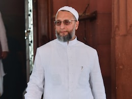 असदुद्दीन ओवैसी नागरिकता कानून में संशोधन के खिलाफ पहुंचे सुप्रीम कोर्ट , CAA पर रोक लगाने की मांग की असदुद्दीन ओवैसी नागरिकता कानून में संशोधन के खिलाफ पहुंचे सुप्रीम कोर्ट , CAA पर रोक लगाने की मांग की