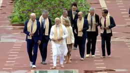 "गांधी जी की विरासत": नितिन गडकरी ने विश्व नेताओं के साथ राजघाट पर खड़े पीएम मोदी का वीडियो किया पोस्ट