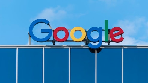 Google Lays Off Over 200 AI Contractors: Report