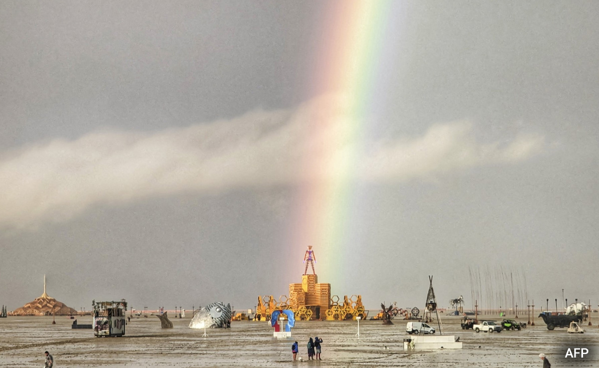 70,000 Affected After Rain Spoils The Party At Burning Man Festival In US