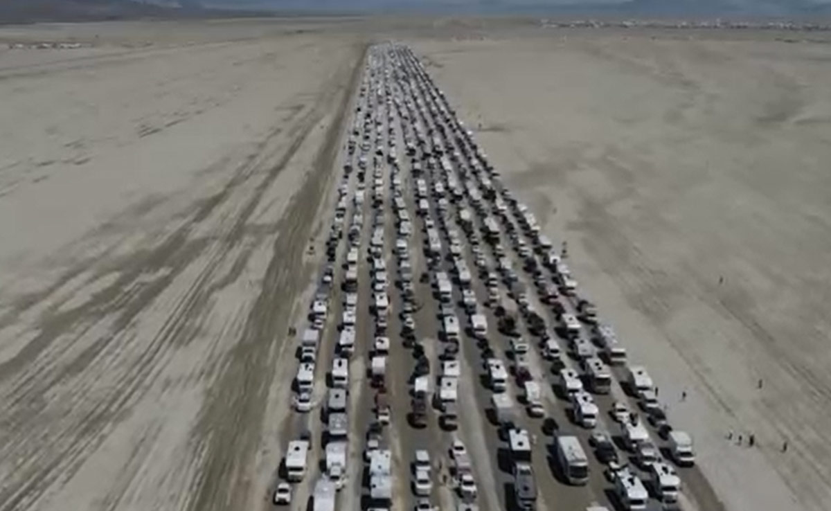 Video Of Long Queues Of Vehicles Goes Viral As Thousands Leave Burning Man Festival