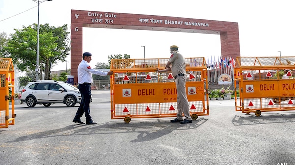 दिल्ली में फर्जी नो एंट्री परमिट पास पर एक्शन में पुलिस, पकड़े गए तो ब्लैकलिस्ट, होगी कानूनी कार्रवाई 