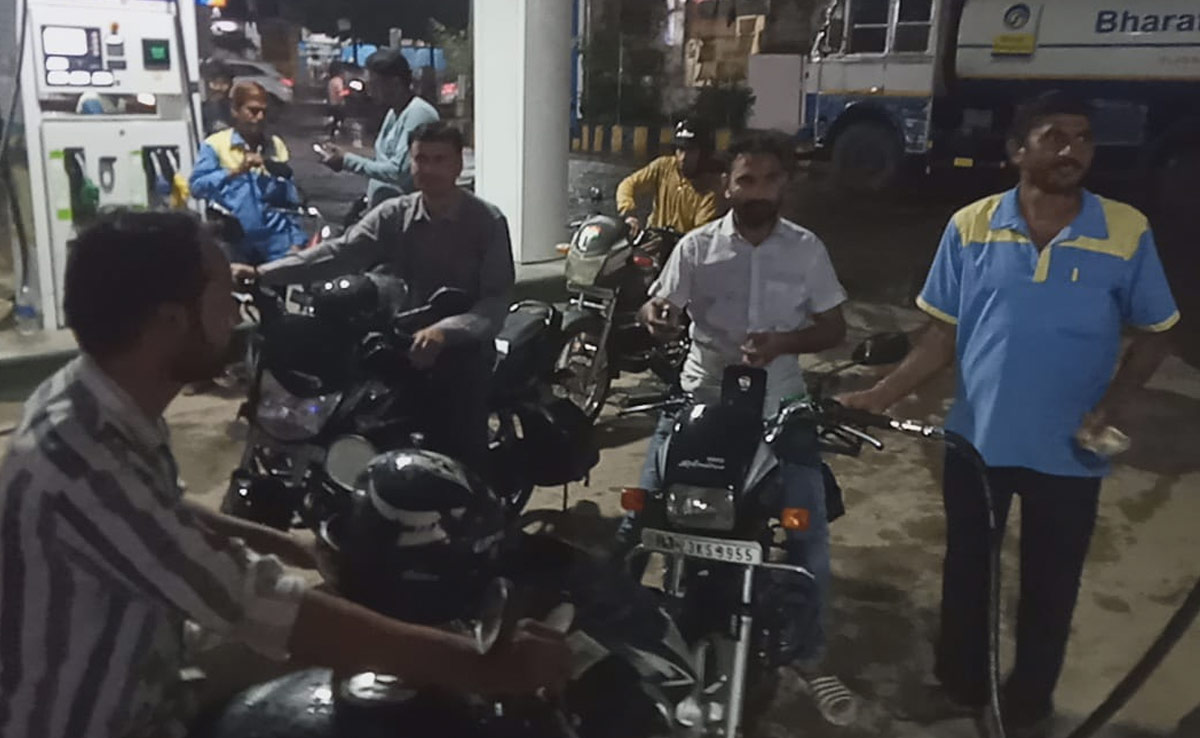 राजस्थान के इन जिलों में खुले रहेंगे पेट्रोल पंप, यहां हड़ताल का नहीं होगा कोई असर