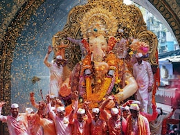 Krishnapingal Chaturthi 2024 : इस विधि से करें गणपति की पूजा, सभी विघ्न होंगे दूर Krishnapingal Chaturthi 2024 : इस विधि से करें गणपति की पूजा, सभी विघ्न होंगे दूर