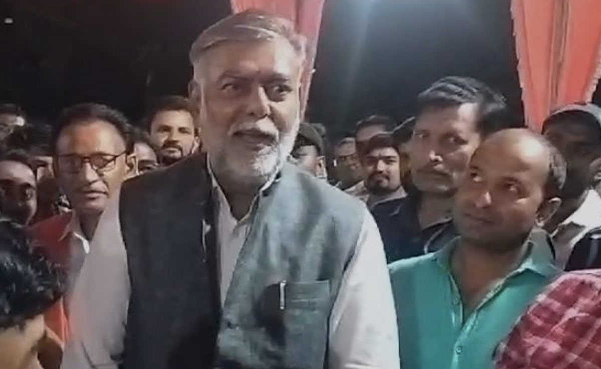 सीधी पहुंचे कैबिनेट मंत्री प्रहलाद सिंह पटेल, बोले, 'एक बार फिर मोदी सरकार'