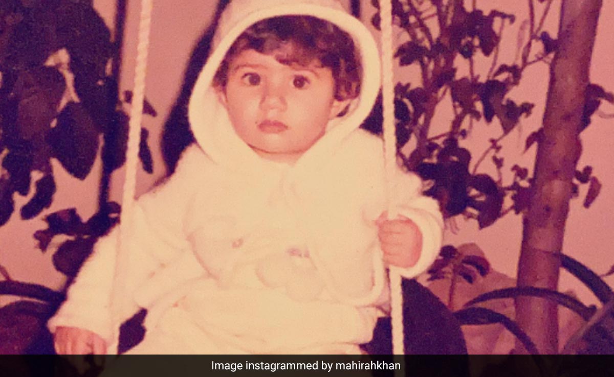 सफाई का किया काम, पिता के खिलाफ जाकर की शादी, लेकिन...  ये पाकिस्तानी एक्ट्रेस कर चुकी हैं बॉलीवुड सुपरस्टार के साथ काम