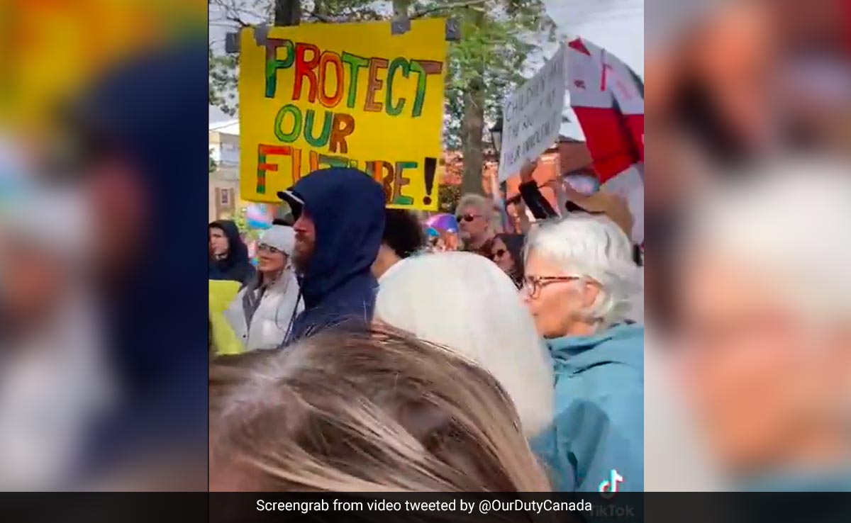 Massive Protests In Canada Over Gender, Sexual Identity In School Curriculum