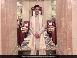 At Parineeti-Raghav Wedding, The Bride's Trousseau Designer Manish Malhotra Made His Own Stylish Mark In A Traditional Pastel Kurta Set At Parineeti-Raghav Wedding, The Bride's Trousseau Designer Manish Malhotra Made His Own Stylish Mark In A Traditional Pastel Kurta Set