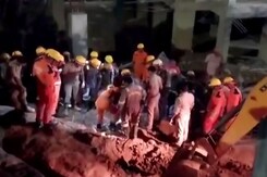 2 Dead, Several Trapped After Building Collapse In Lucknow, Rescue Op On 2 Dead, Several Trapped After Building Collapse In Lucknow, Rescue Op On