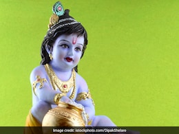 सावन में इस दिन मनाई जाएगी मासिक कृष्ण जन्माष्टमी, जानिए तिथि और पूजा की विधि सावन में इस दिन मनाई जाएगी मासिक कृष्ण जन्माष्टमी, जानिए तिथि और पूजा की विधि
