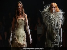 Mud Fight Or Fashion Show? Designer Elena Velez's Feminist-Themed Runway Was The Most Viral Moment From NYFW 2023 Mud Fight Or Fashion Show? Designer Elena Velez's Feminist-Themed Runway Was The Most Viral Moment From NYFW 2023