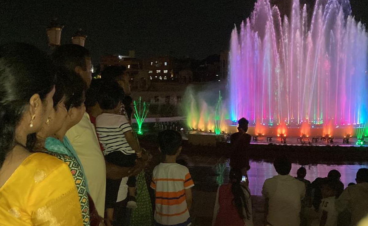 कोटा में चंबल रिवर फ्रंट देखने के लिए मची होड़, बड़ी संख्या में जुट रहे दर्शक