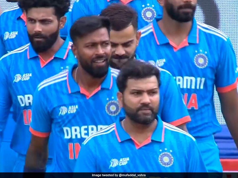 "Shows Insecurity...": Ex-India Star Slams Rohit Sharma, Rahul Dravid Over Mohammed Shami's Exclusion vs Pakistan