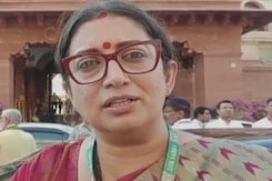 "Bill's Name Indicative Of Gender Justice": Smriti Irani On Women's Quota "Bill's Name Indicative Of Gender Justice": Smriti Irani On Women's Quota