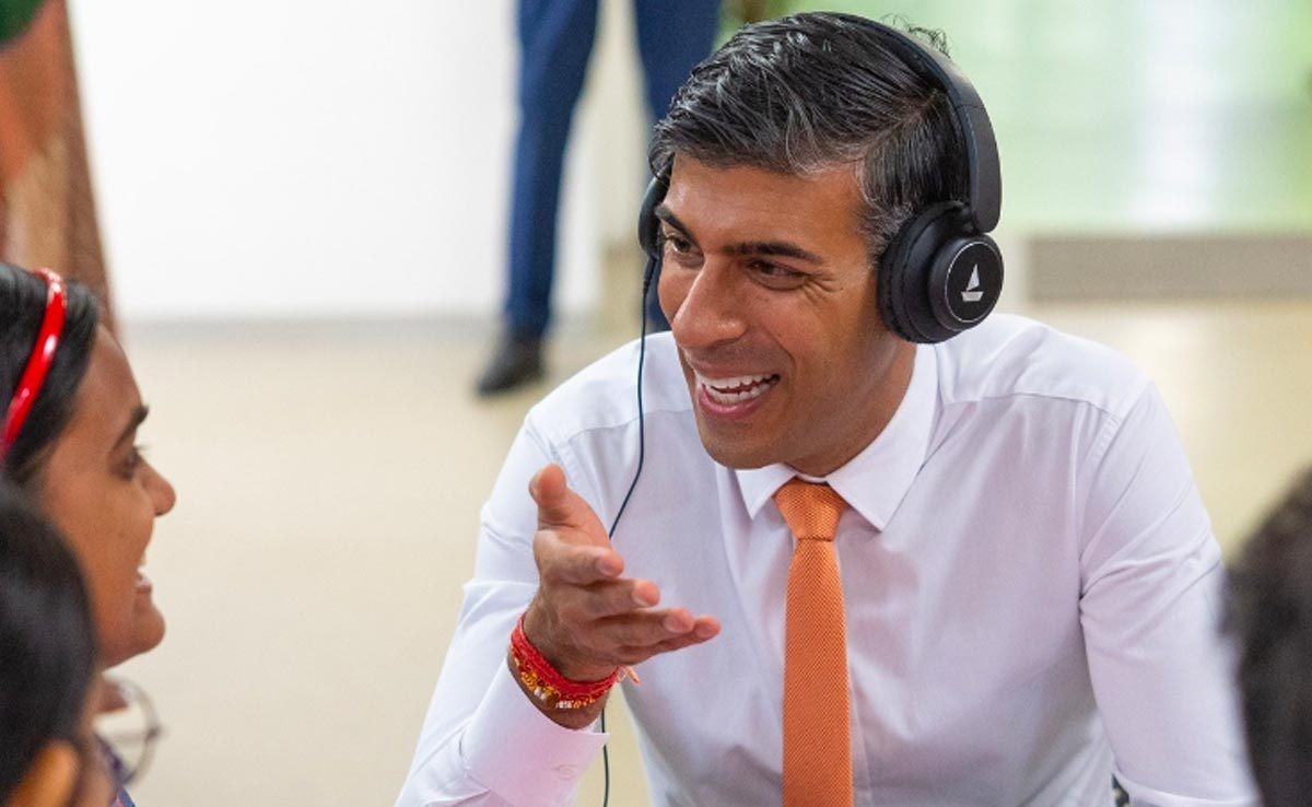 UK PM Rishi Sunak Spotted Wearing boAt Headphones, Aman Gupta Says...