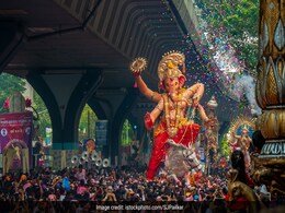 Ganesh utsav 2023 : 10 दिन तक होगी विघ्नहर्ता की पूजा, यहां जानिए इससे जुड़ी खास बातें Ganesh utsav 2023 : 10 दिन तक होगी विघ्नहर्ता की पूजा, यहां जानिए इससे जुड़ी खास बातें