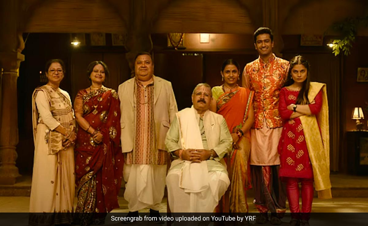 <i>The Great Indian Family</i> Trailer: Vicky Kaushal vs His Big, Fat Family
