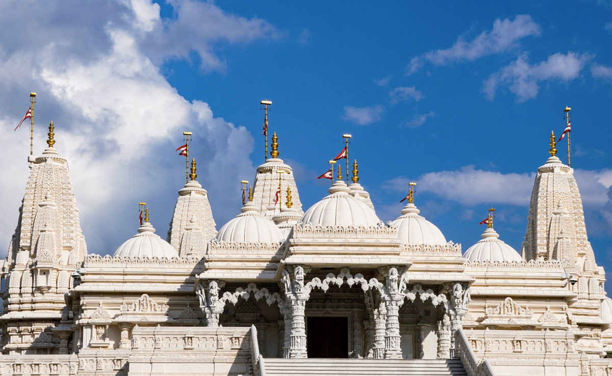 US: भारत के बाहर दुनिया का दूसरा सबसे बड़ा हिंदू मंदिर उद्घाटन के लिए तैयार, जानें विशेषताएं