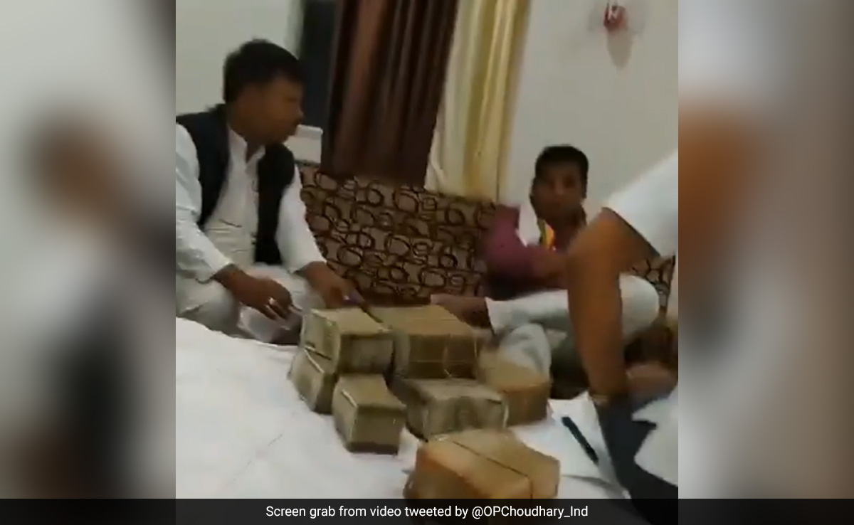 Chhattisgarh Congress MLA Seen With Huge Cash In Viral Video, BJP Sharpens Attack