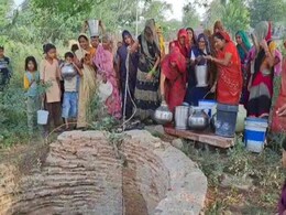 राजस्थान के इस जिले में पेयजल की भारी परेशानी, युवकों की शादी में भी आ रही परेशानी राजस्थान के इस जिले में पेयजल की भारी परेशानी, युवकों की शादी में भी आ रही परेशानी