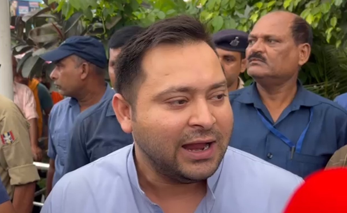 Probe Agency Summons Tejashwi Yadav For Questioning In Land-For-Jobs Case