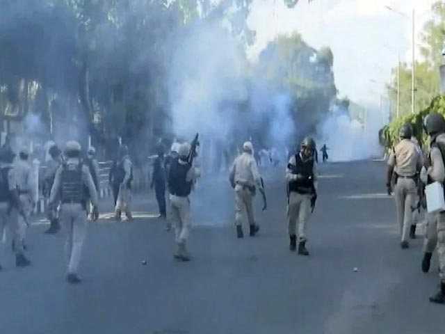 Protesters, Cops Clash In Imphal Over Killing Of 2 Teens, Curfew Reimposed