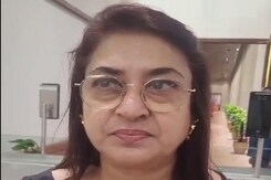 महिला आरक्षण बिल पर शताब्दी राय का बयान महिला आरक्षण बिल पर शताब्दी राय का बयान