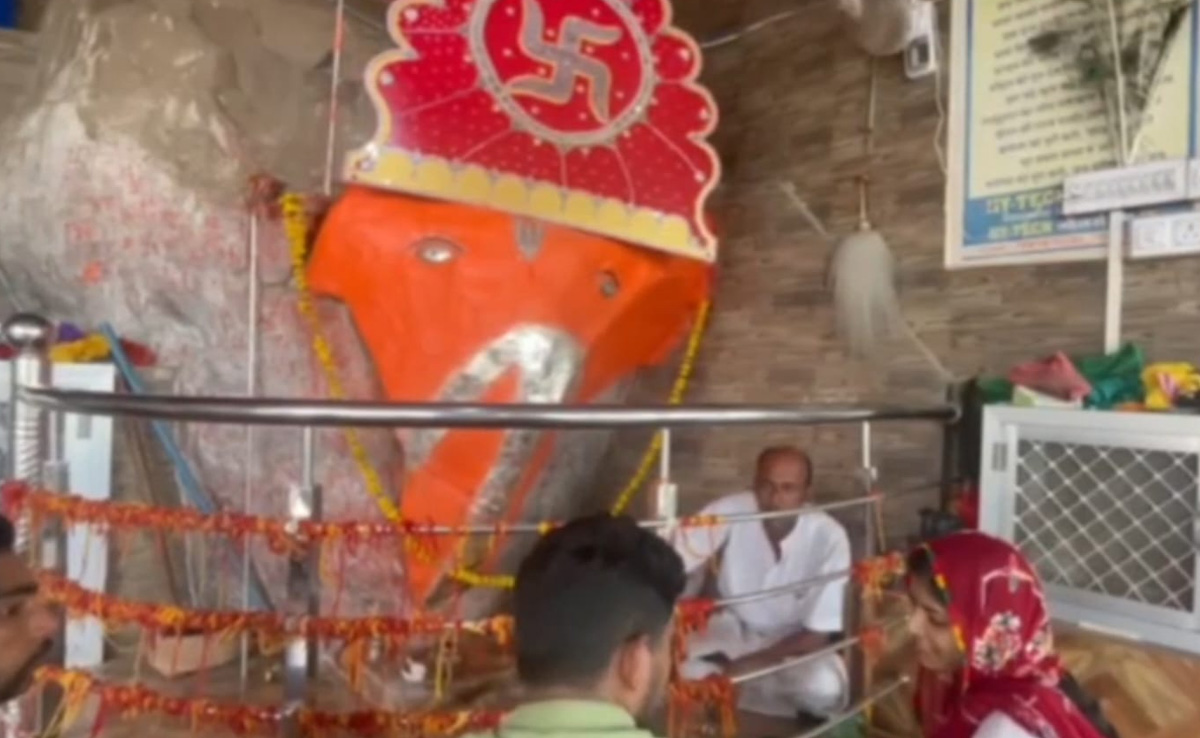 झुंझुनूं के पहाड़ी वाले गणेश मंदिर पर लोगों की गहरी आस्था, दर्शन को जुटे लोग
